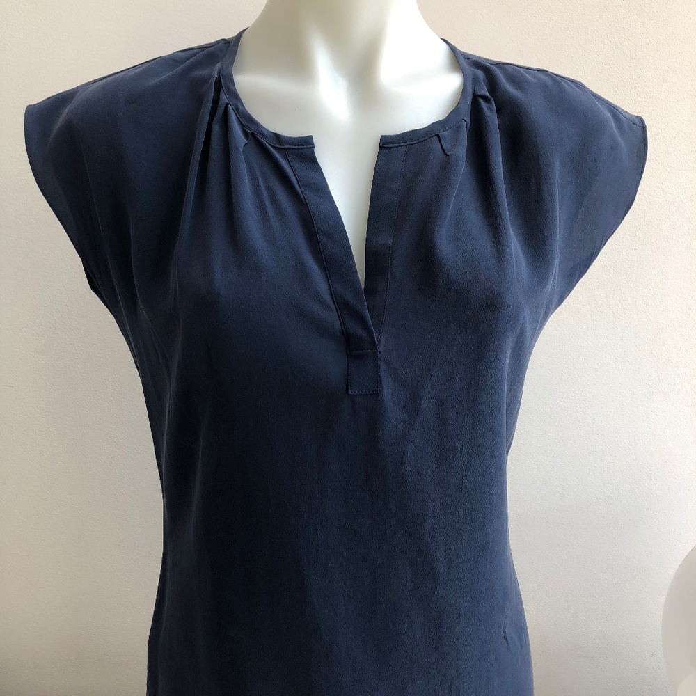 Max Studio navy Silk blouse